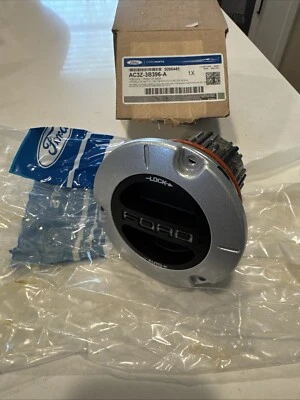 New Ford AC3Z-3B396-A Front Locking Hub 2005-2010 F-250 F-350 F-450 F-550 Truck