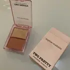 New SOPHIA + MABELLE Two Pretty Highlighter + Blush Duo Palette Fresh