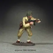 W Britain - U.S. Infantry NCO Crouching with Thompson, 1943-45 #25188