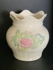 Belleek Killarney Collection 5" Tall Vase Rose Thistle Shamrocks Ireland Vintage
