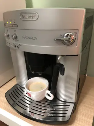 DeLonghi ESAM3200 迪朗奇全自動咖啡機,台灣公司貨～