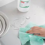 PR BUSTER - Jantex Non Woven Cloths Green (Roll 100)