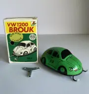 Volkswagen Beetle 1200 Herbie Brouk Green In Box With Key Works Wind Up Toy