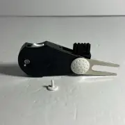 5 in 1 Golf Multi-Tool with Club Brush, Divot Tool, Stroke Score Counter New (D)