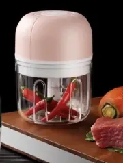 Pink 250mL Mini Electric Garlic Chopper USB Charging Food Processor Masher Tool