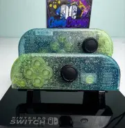 Two-Tone Glossy Glitter - Green & Blue - Custom Joycons for the Nintendo Switch