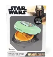 STAR WARS THE CHILD WAFFLE MAKER GROGU MANDALORIAN MINI IN HAND
