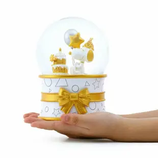 【JARLL 讚爾藝術】Snoopy史努比生日水晶球音樂盒(生日禮物 情人禮物)