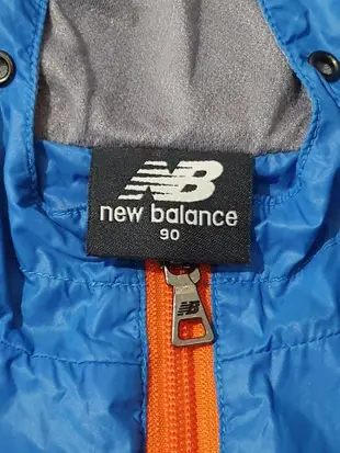 【二手品】90碼NB new balance風衣薄外套