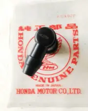 Honda CA92 CA95 C72 C77 CA72 CA77 CB72 CB77 CB160 CB96 CL72 Spark Plug Cap Nos