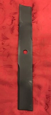 Cub Cadet Mulching Blade 18.5LG, 742-3030