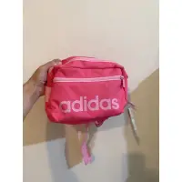 在飛比找蝦皮購物優惠-全新adidas粉色腰包