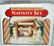 VINTAGE NATIVITY SET WOOD MANGER PORCELAIN FIGURES 9 Piece NEW IN PKG