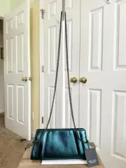 NWT Vera Wang Metallic Green Chain Strap Crossbody & Clutch In One, New With Tag