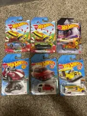 HOT WHEELS SPRING 2021 SERIES 2 cars, Scorcher Halloween Car and 3 TOONED CAR