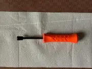 Snap-On 8 Inch Striking Pry Bar In Bright Orange new premium tool made in usa