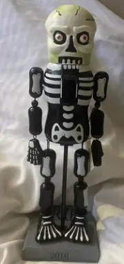Halloween Skeleton Nutcracker Target 2010 14" Moveable Arms Legs RIP