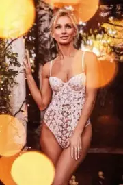 Bras N Things Pink White Floral Lace Chloe Bodysuit One Piece Size 14c BNWT