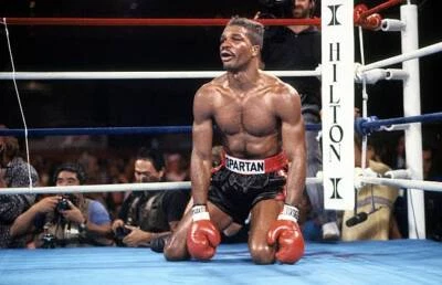 Alfonzo Ratliff Sits On The Canvas Old Boxing Photo