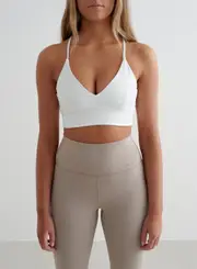 [aim'n] White Sense Strap Bra
