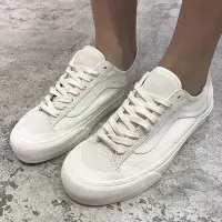 在飛比找Yahoo!奇摩拍賣優惠-【正品】Vans style36 全白88