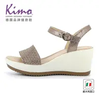 在飛比找momo購物網優惠-【Kimo】義大利製造圖騰簍空楔型涼鞋(貴氣金5084107