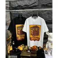 在飛比找蝦皮購物優惠-Trunk Lovers T 恤,正面和背面印有 2 個極好
