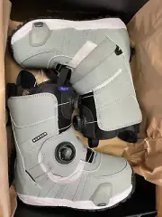 Women’s Burton Felix Step On Boots 10