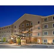 1 Bedroom | Free Breakfast + Outdoor Pool