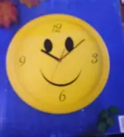 Happy Face Quartz Clock NIB