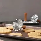 Wooden Handle Cookie Pressing Mold Biscuit Embossing Stamp Mold Party