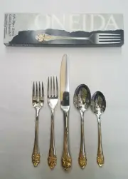 ONEIDA GOLDEN AMARYLLIS Stainless Flatware Place Setting Made In USA