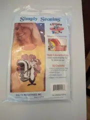Simply Sequins Valentine Looney Tunes Pepe Le Pew Iron On Kit NOS 1993 Skunk