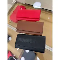 在飛比找蝦皮購物優惠-🔥卡拉國內外代購🔥限時優惠預購 Burberry 壓紋牛皮翻