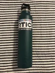 RTIC-26 Oz-Water Bottle-Forest Green-Brand New With Tags & Box