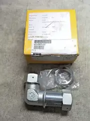 Parker WSV28ZLCF Bulkhead Elbow Fitting