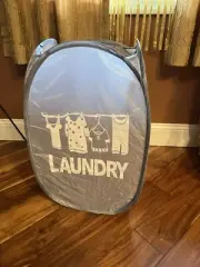 Gray collapsing Laundry Hamper. New!