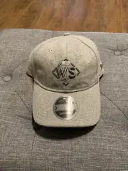 New Era Black Label 9TWENTY Adjustable MBL WORLD SERIES 2017 Baseball Cap New
