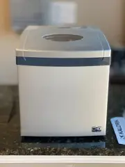 Kalorik Silver Spray Portable Ice-Cube Maker