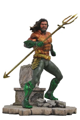 DC Gallery AQUAMAN movie PVC Diorama statue-Jason Momoa-NIB