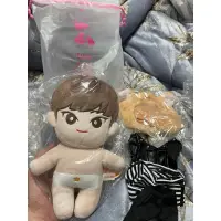 在飛比找蝦皮購物優惠-NU'EST  Wanna one 黃旼炫 20cm 娃娃 