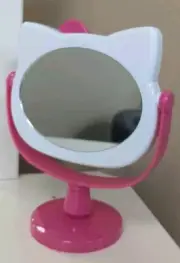 Hello Kitty Mirror
