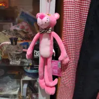 在飛比找Yahoo!奇摩拍賣優惠-正版 粉紅絨毛頑皮豹玩偶吊飾
