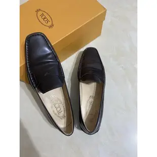 tod’s 女鞋 豆豆鞋 真皮 平底鞋 35號 tods