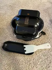 New In Box George Foreman 2 Patty Grill with Saptula and Dip Tray