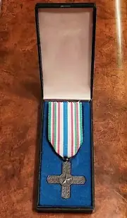 ITALY WW1 ITALIAN CROSS 1917 ORDER MEDAL ORDINE VITTORIO VENETO ORIGINAL BOX WWI