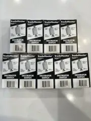 Box of 9 Pass & Seymour White 3-Way Lighted Rocker Decora Switch 15A Illuminated