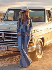 Lainey Wilson Wrangler Patchwork Free People Bell Bottoms Jeans 25 x 32 Denim