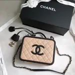 FINDYOURSTYLE 正品代購 CHANEL 粉黑VANITY化妝包