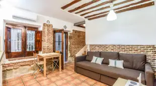 ESTILO RUSTICO EN PLENO PASEO DEL PRADO - 1HAB, 4PAX